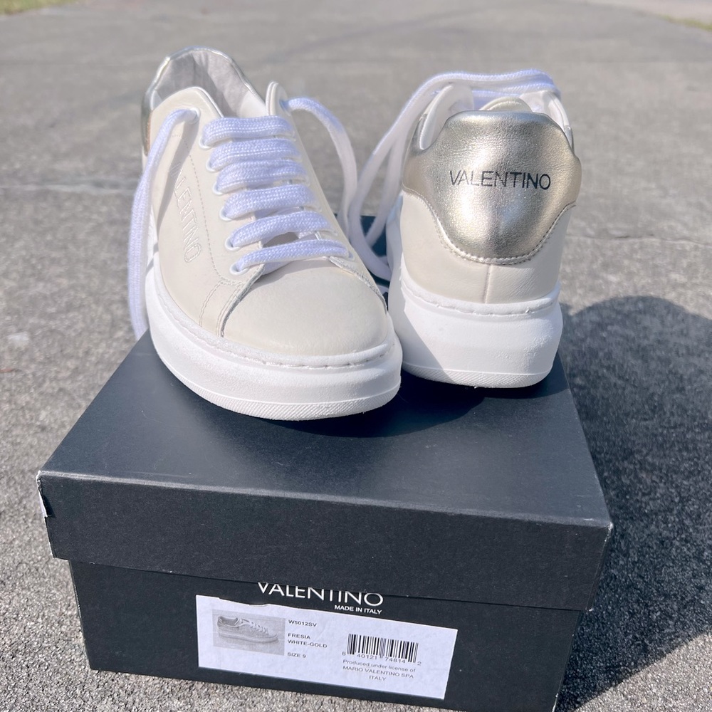 Authentic Valentino Fresia Leather